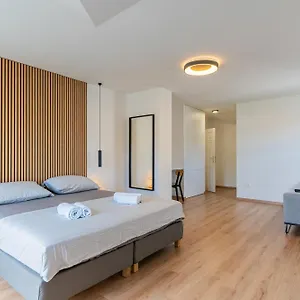  Apartman & Klemenc