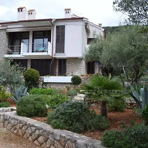 Palma & Pino Cres